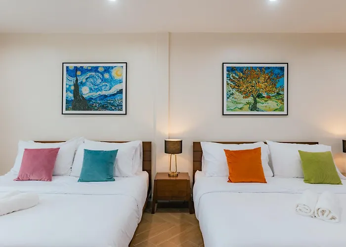 Prime Sukhumvit Modern Home, Phrom Phong Bts, Em District, Up To 14 Guests Villa Bangkok